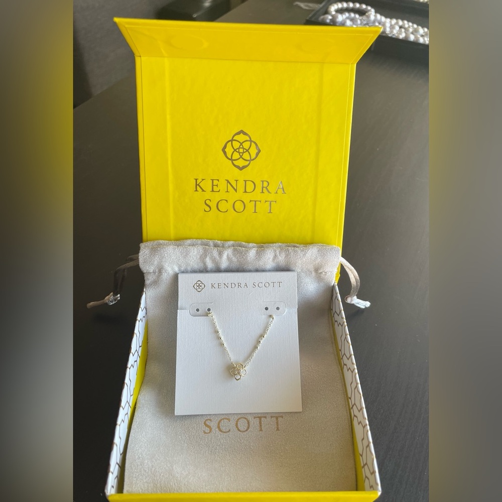 Kendra Scott Rue Pendant